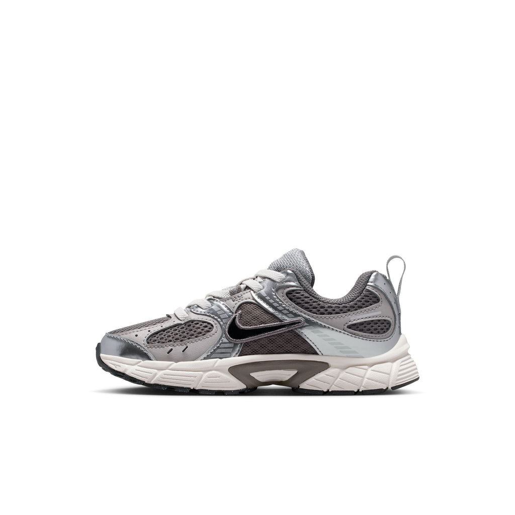 Nike V5 RNR (Little Kid/Big Kid)