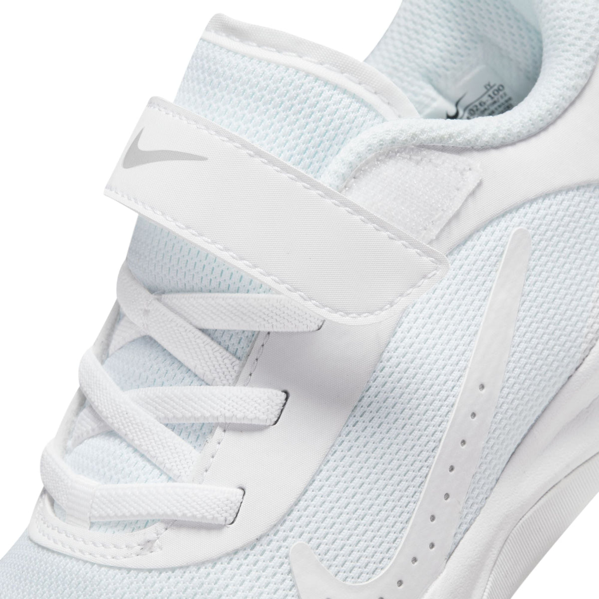 Girls' Nike Kids Omni Multi-Court